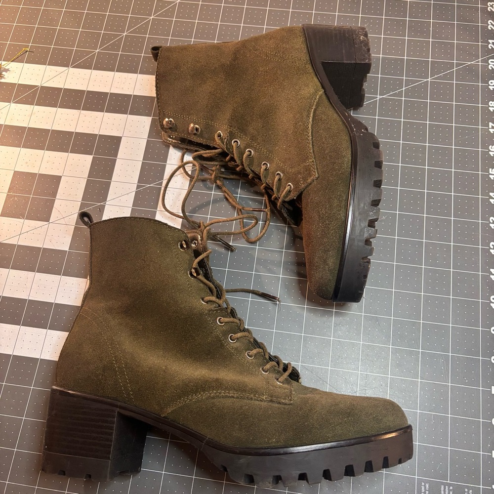 Suede Olive Green Lace-Up / side zip Ankle Boots